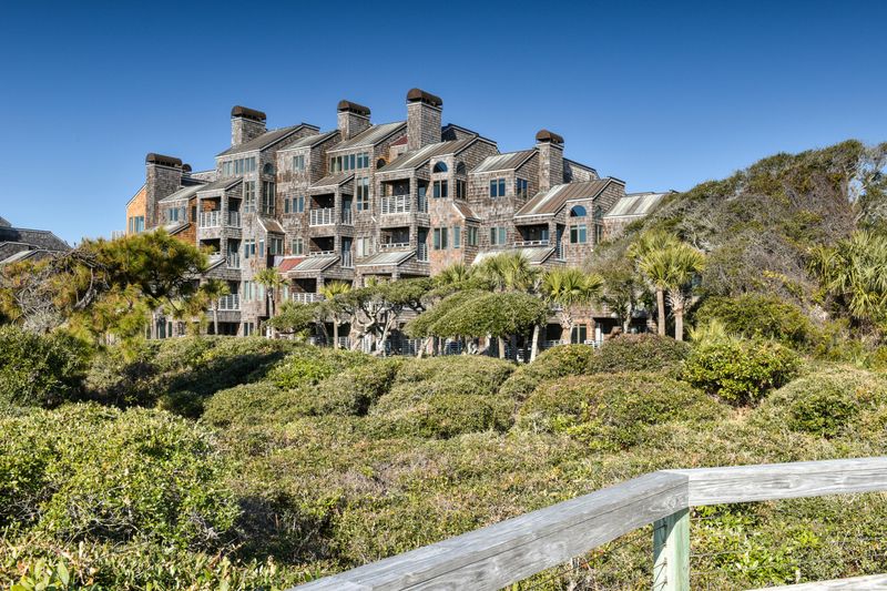 4444 Sea Forest Dr, Kiawah Island, SC 29455