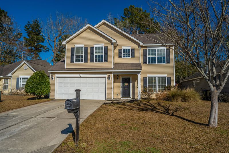 200 Moon Shadow Ln, Summerville, SC 29485