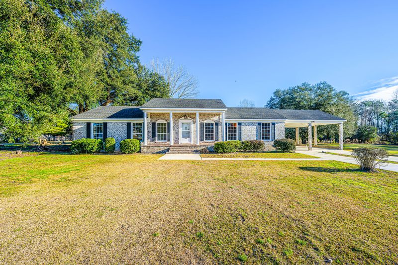 1486 Hwy 61, Ridgeville, SC 29472