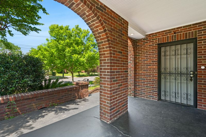 968 Ashley Ave, Charleston, SC 29403