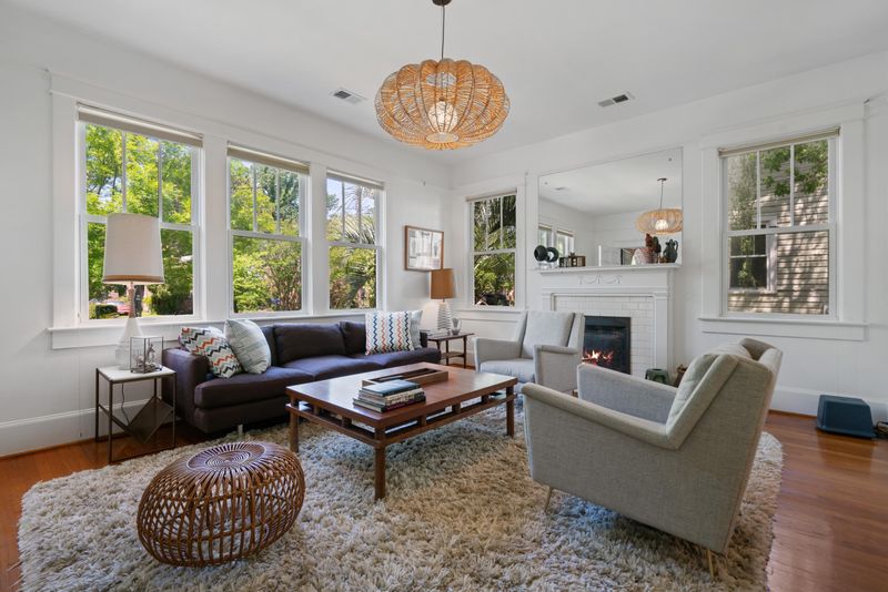 968 Ashley Ave, Charleston, SC 29403