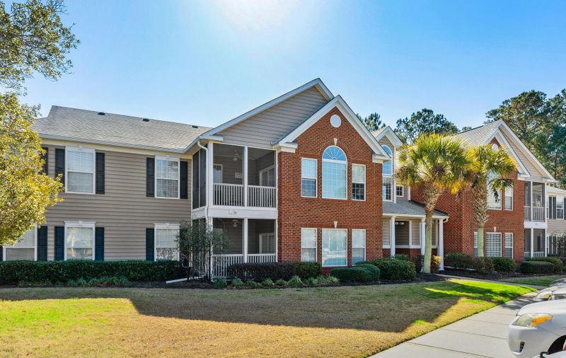 1331 Hopton Cir, Mount Pleasant, SC 29466