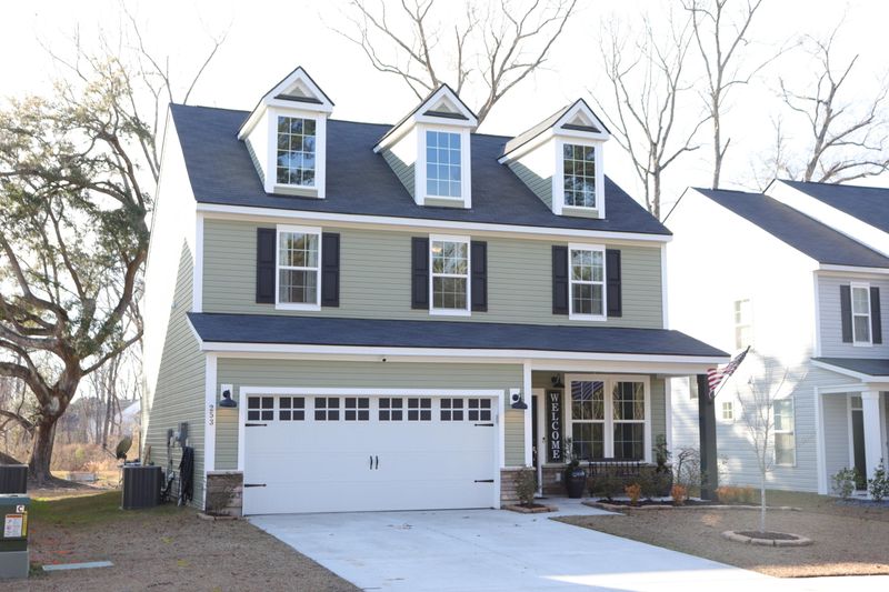 253 Catawba Branch Way, Moncks Corner, SC 29461
