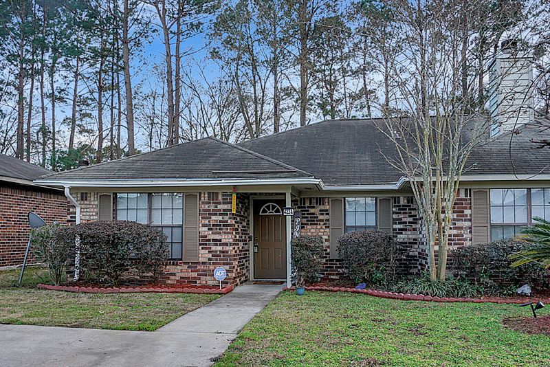 423 Miami St #A, Ladson, SC 29456