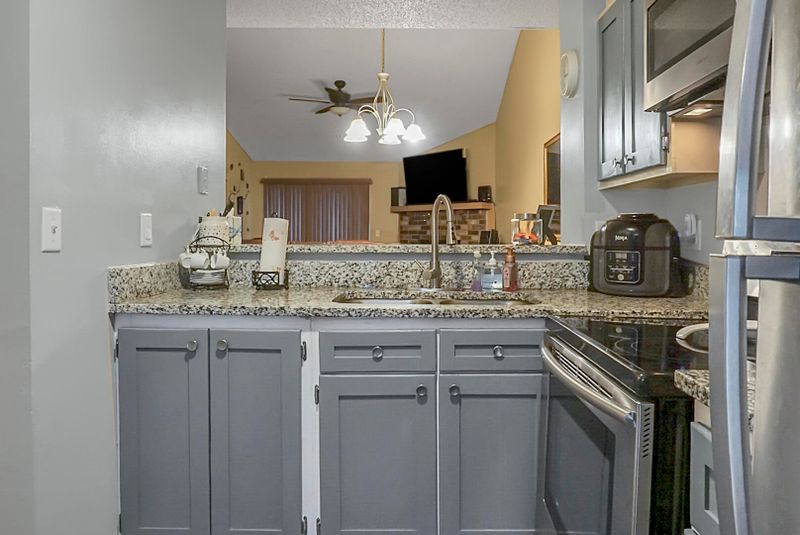 423 Miami St #A, Ladson, SC 29456