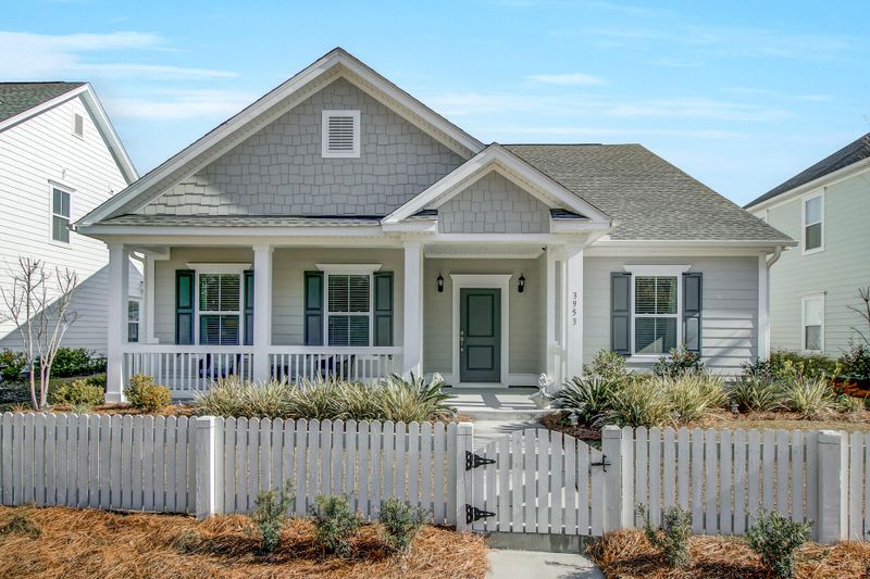 3953 Bessemer Rd, Mount Pleasant, SC 29466