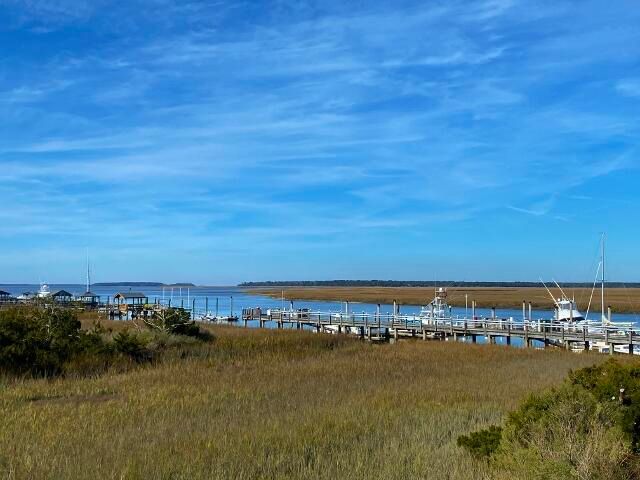 3701 Docksite Rd #109, Edisto Island, SC 29438