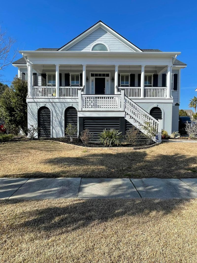 2010 Shields Ln, Mount Pleasant, SC 29466