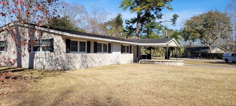 855 Melrose Dr, Charleston, SC 29414