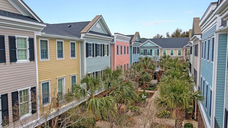 656 Coleman Blvd #505, Mount Pleasant, SC 29464