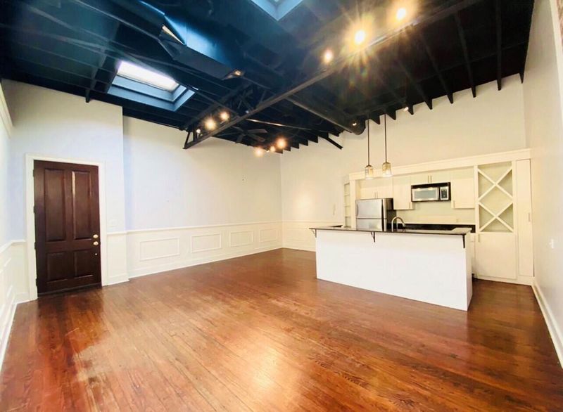 343 King St #Apt C, Charleston, SC 29401