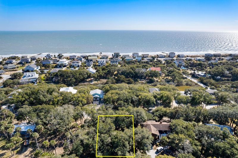 309 Jungle Rd, Edisto Island, SC 29438