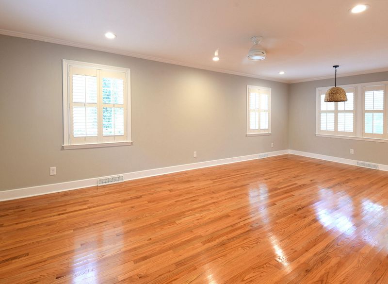 321 Bampfield Dr, Mount Pleasant, SC 29464