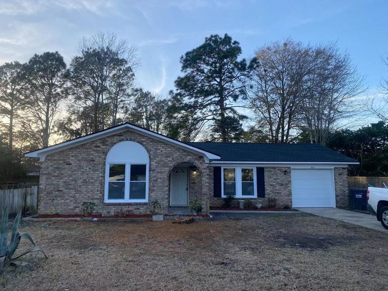 302 Beauregard Rd, Summerville, SC 29486
