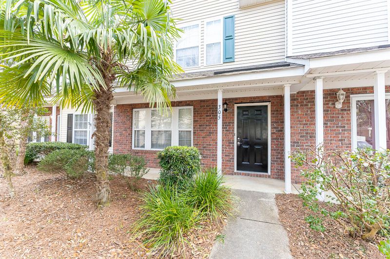 305 Tree Branch Cir, Summerville, SC 29483