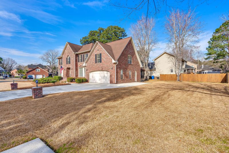 5573 Gallatin Ln, North Charleston, SC 29420