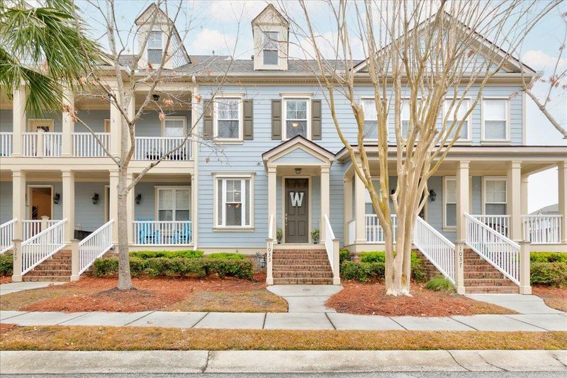 1033 Zinser St, Mount Pleasant, SC 29466