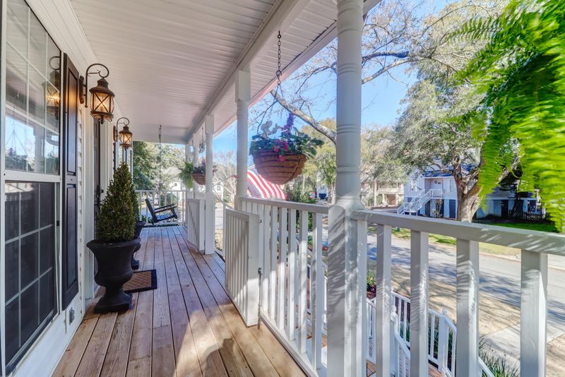 1551 Fiddlers Marsh Dr, Mount Pleasant, SC 29464