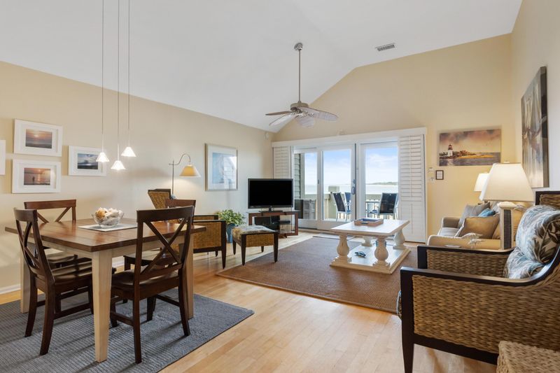 1330 Pelican Watch, Seabrook Island, SC 29455