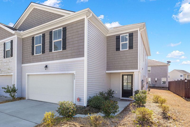229 Cypress Marsh Rd, Moncks Corner, SC 29461