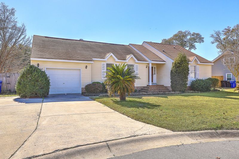 1117 Kilarney Rd, Mount Pleasant, SC 29464