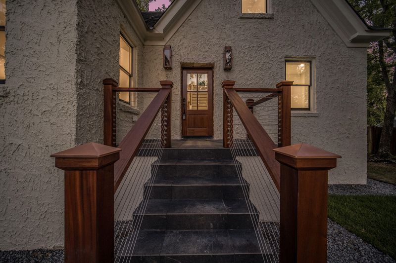 3 Riverdale Dr, Charleston, SC 29407
