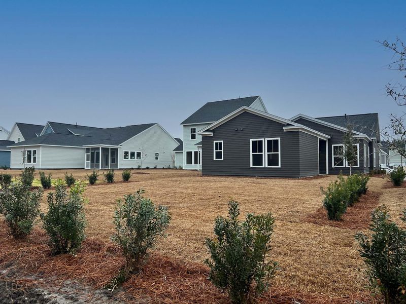 379 Ripple Park Dr, Summerville, SC 29486