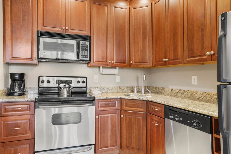 2264 Shipwatch Rd, Kiawah Island, SC 29455