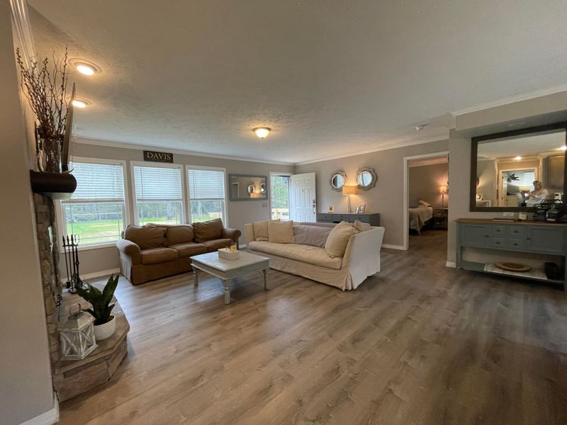 529 Bertha Ln, Huger, SC 29450