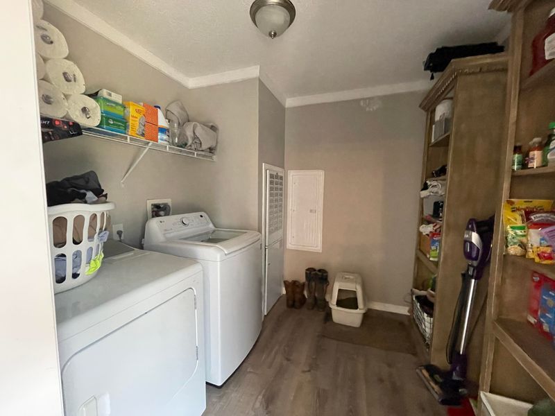 529 Bertha Ln, Huger, SC 29450