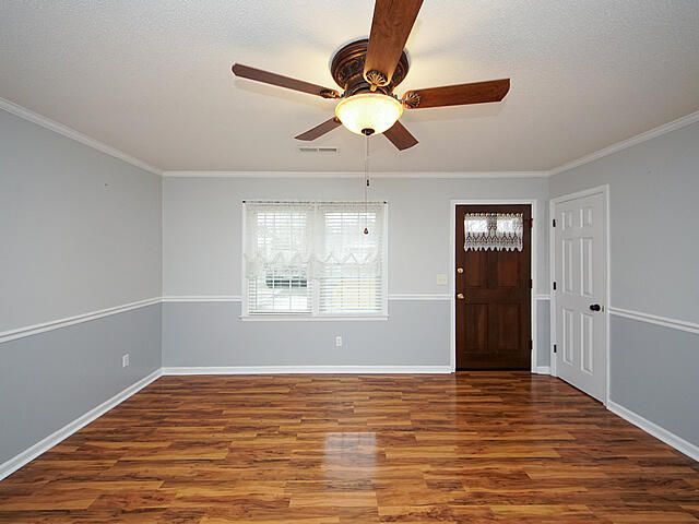 4445 Clovewood St, Ladson, SC 29456