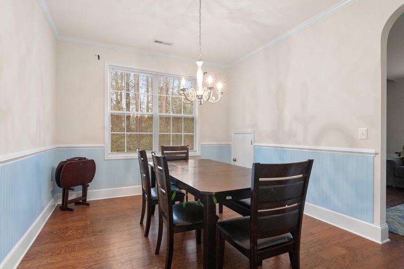 8872 Tolbert Way, North Charleston, SC 29420