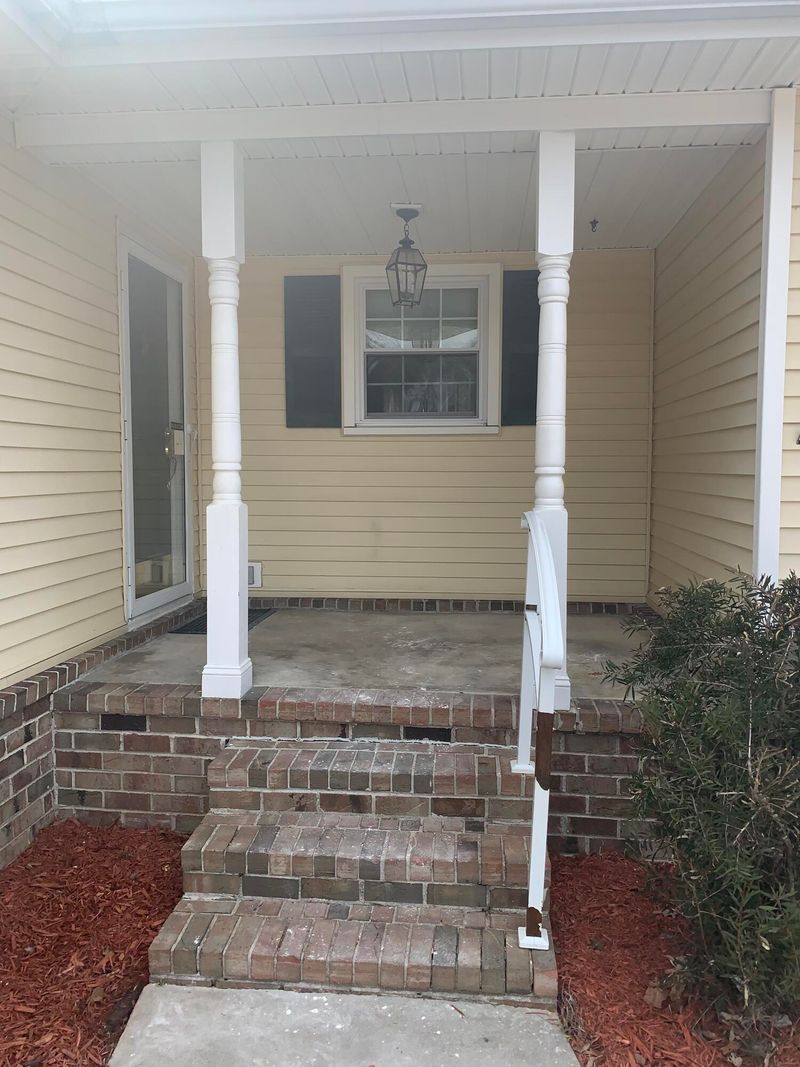 211 Kennington Dr, Goose Creek, SC 29445