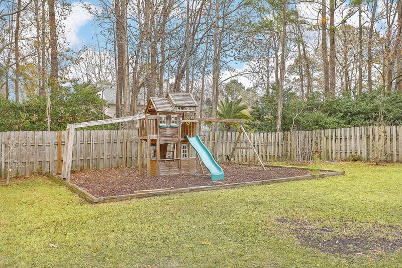 1155 Black Rush Cir, Mount Pleasant, SC 29466