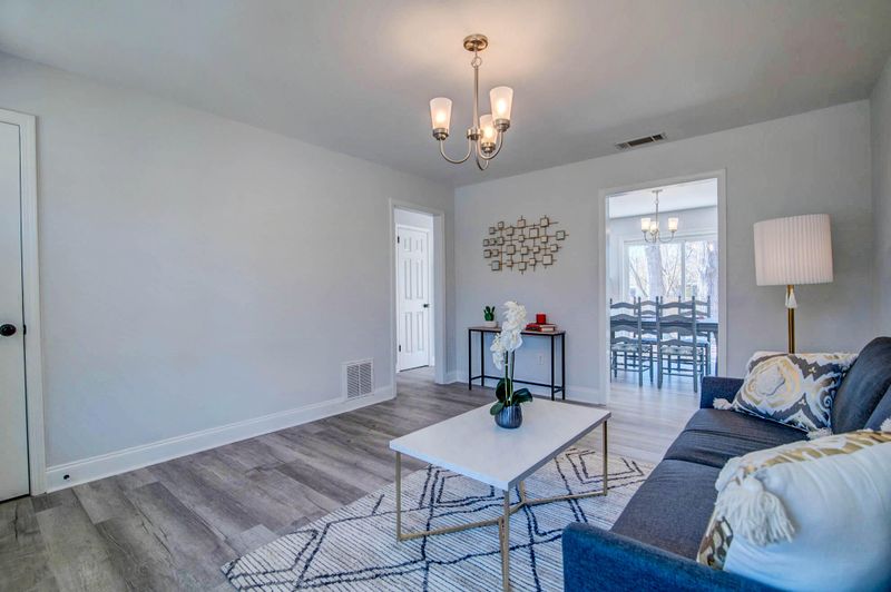 104 Realtor Rd, Goose Creek, SC 29445