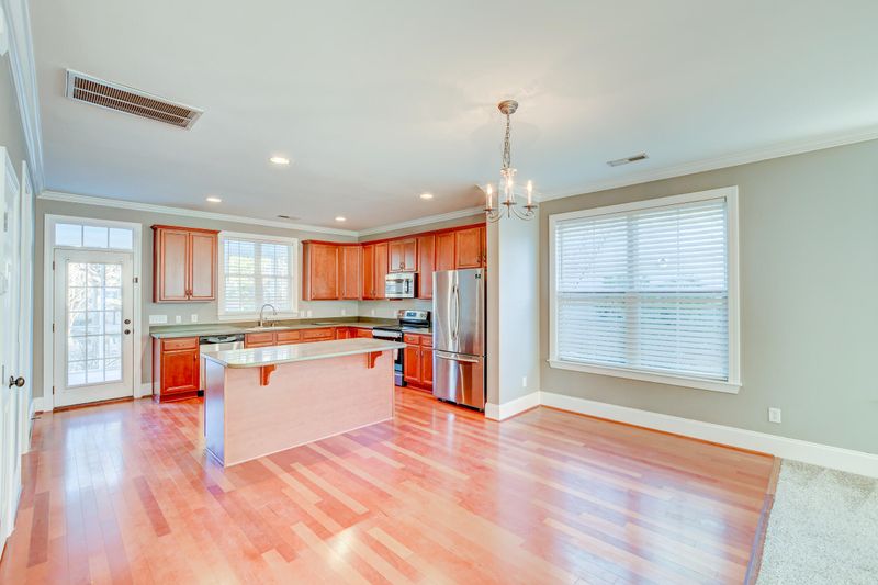 304 Brick Kiln Dr, Summerville, SC 29483