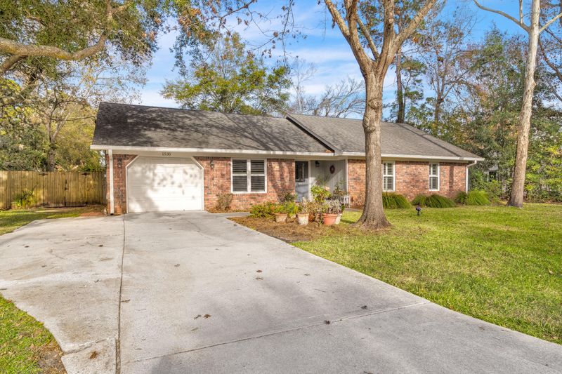 1530 Kentwood Cir, Charleston, SC 29412