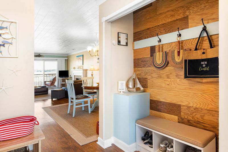 1916 Marsh Oak Ln, Seabrook Island, SC 29455
