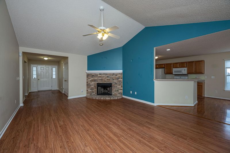 1053 Cobblestone Blvd, Summerville, SC 29486