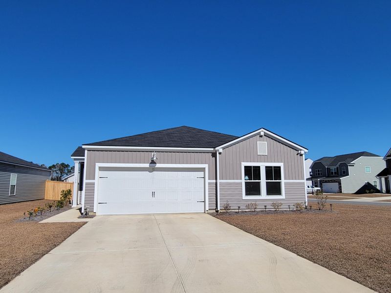 170 Lucky Day Dr, Summerville, SC 29486