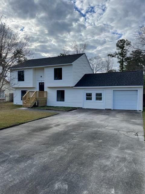 16 Chelsea Ct, Goose Creek, SC 29445