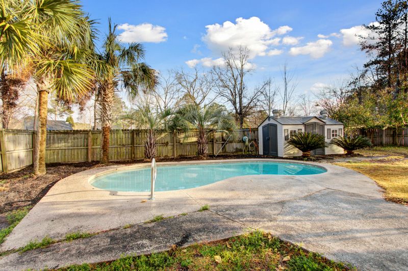 507 Longleaf Rd, Summerville, SC 29486