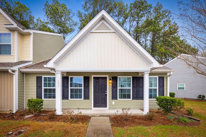 453 Truman Dr, Goose Creek, SC 29445
