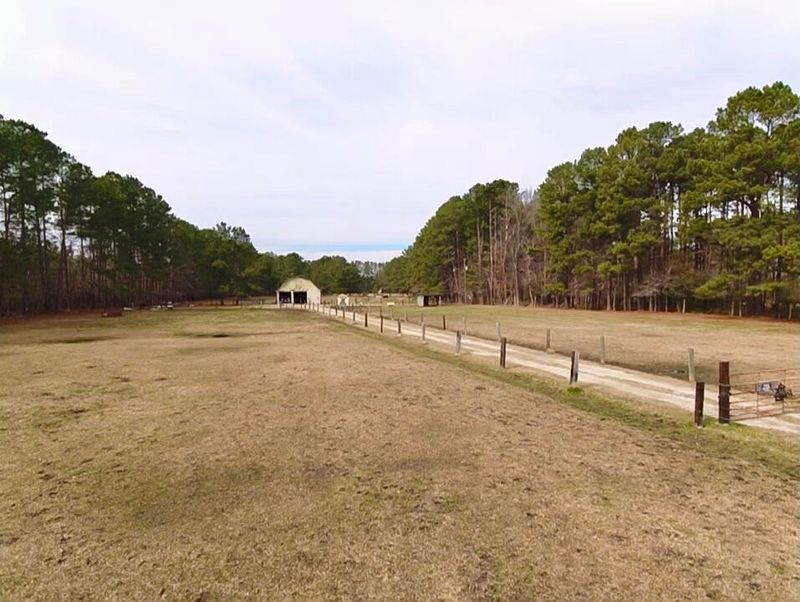 1280 Jedburg Rd, Moncks Corner, SC 29461
