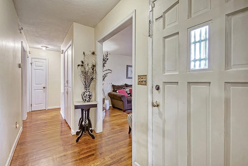 2067 Vestry Dr, Charleston, SC 29414