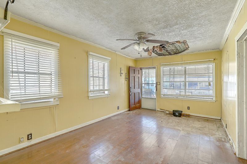 56 Congress St, Charleston, SC 29403
