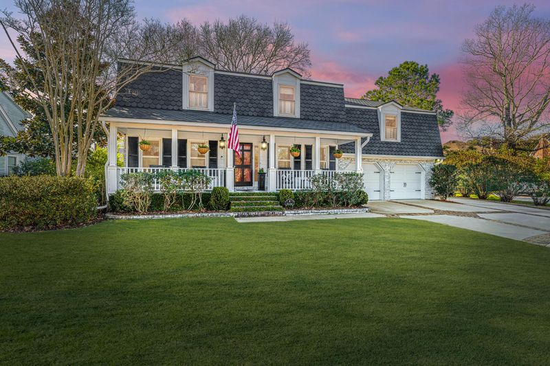 9 Eliza Ct, Charleston, SC 29407