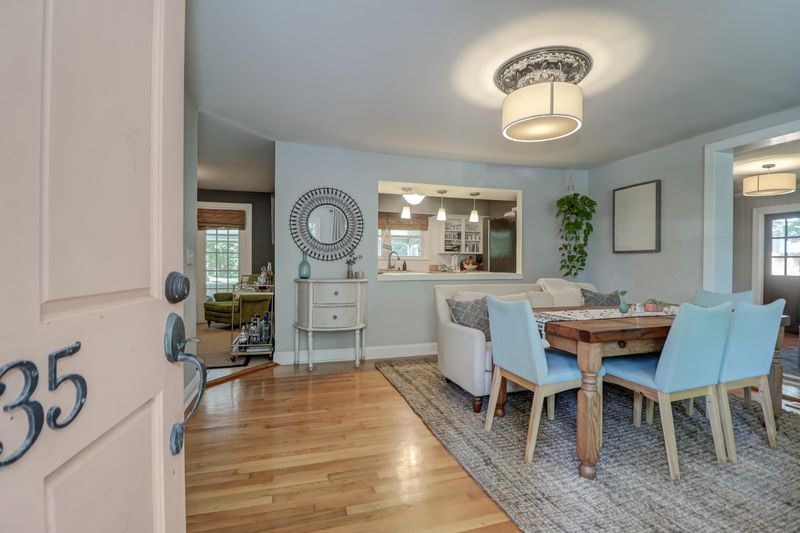 235 Stinson Dr, Charleston, SC 29407