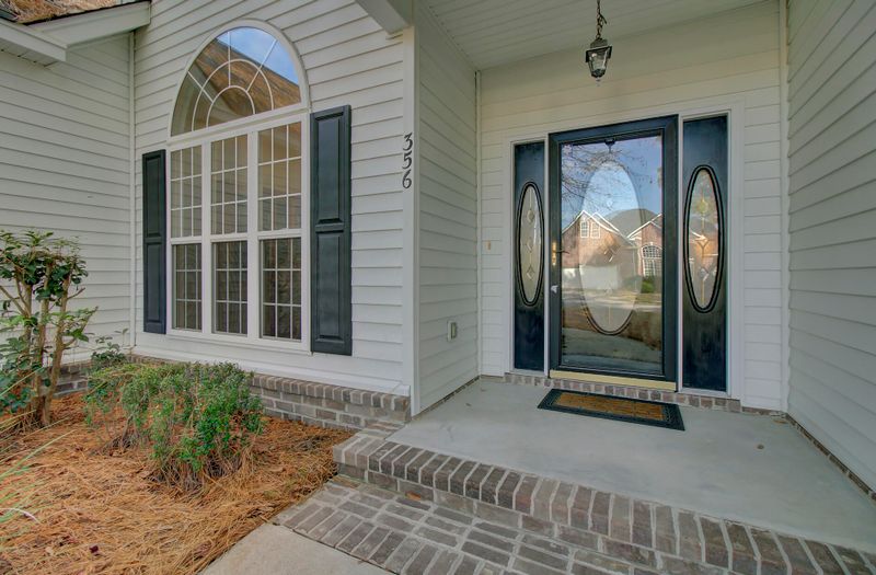 356 Prestwick Ct, Summerville, SC 29483