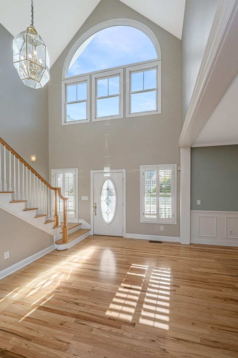 2220 Hartfords Bluff Cir, Mount Pleasant, SC 29466
